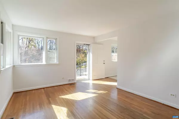 Charlottesville, VA 22901,623 NORTH AVE