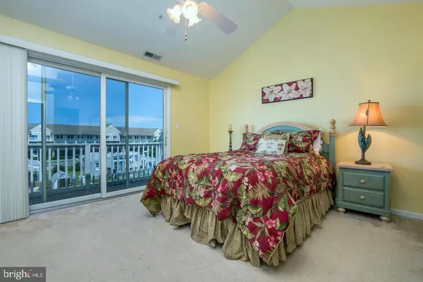 Ocean City, MD 21842,608B SALT SPRAY RD #B