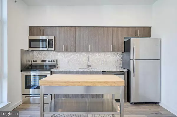 Philadelphia, PA 19122,2062 N 2ND ST