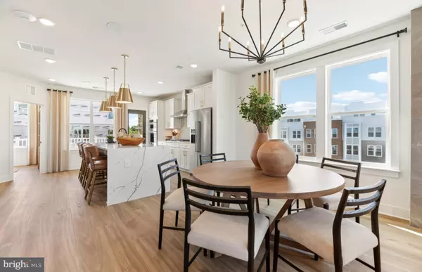 Ashburn, VA 20147,20042 CORAL WIND DR