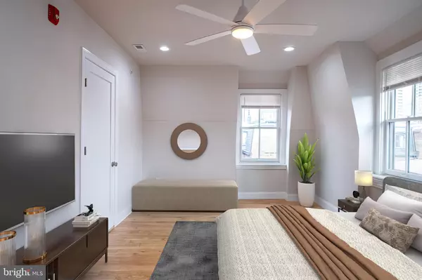 Philadelphia, PA 19103,333 S 21ST ST #4