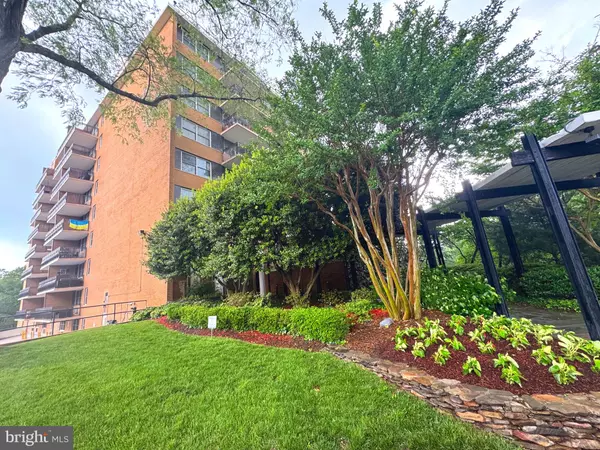 2030 N ADAMS ST #1409, Arlington, VA 22201