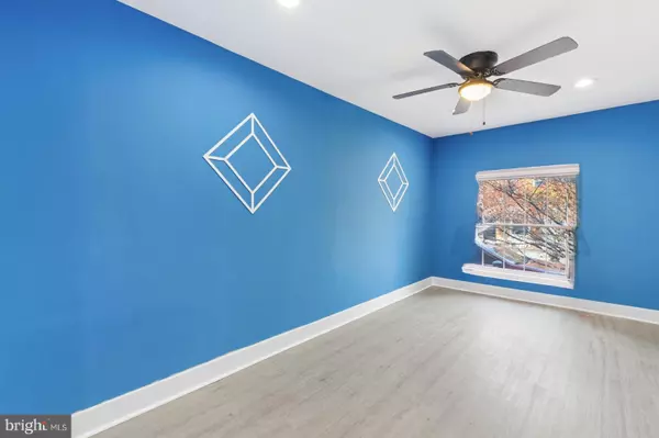 Baltimore, MD 21224,3527 E FAIRMOUNT AVE