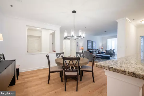 Fairfax, VA 22030,10328 SAGER AVE #217