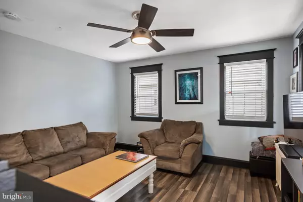 Woodbury, NJ 08096,38 WATKINS AVE