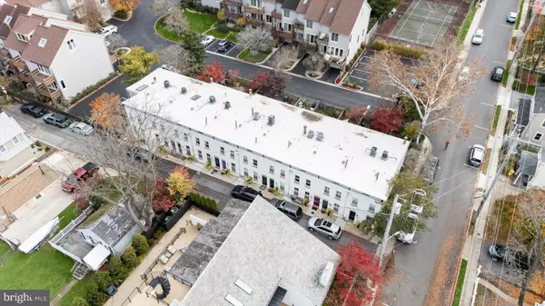 Annapolis, MD 21403,27 JEREMYS WAY