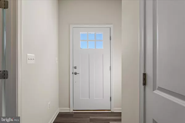 Strasburg, VA 22657,77 SIGNAL KNOB COTTAGE DR