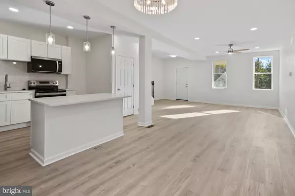 112 N HILTON ST, Baltimore, MD 21229