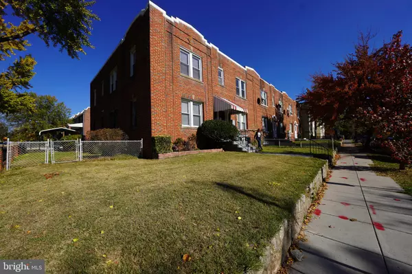 1500 OATES ST NE #3, Washington, DC 20002