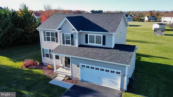 New Oxford, PA 17350,22 MEADOWVIEW LN