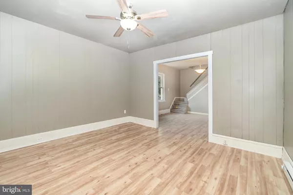 Frackville, PA 17931,118 N 6TH ST