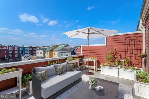 2004 POTOMAC AVE, Alexandria, VA 22301