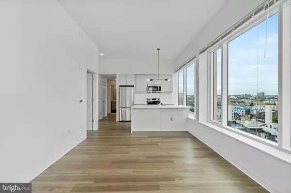 Philadelphia, PA 19123,569 N 5TH STREET #202