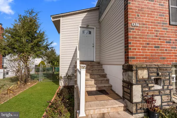 Philadelphia, PA 19116,433 REGINA ST