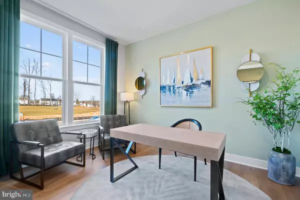 Upper Marlboro, MD 20774,10904 GOLDEN GLOW AVE