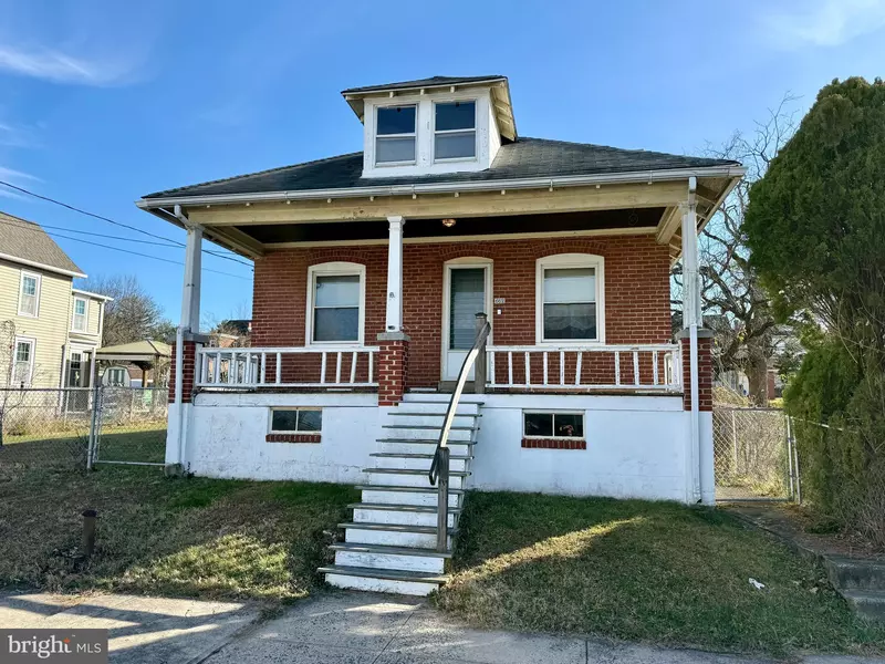 662 SPRUCE ST, Pottstown, PA 19464