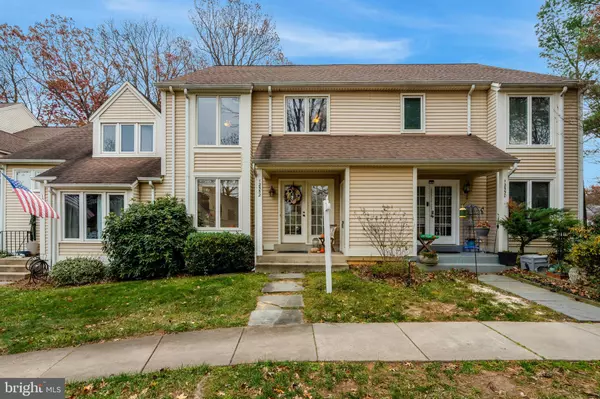 Fairfax, VA 22033,12552 GARLAND TREE CT