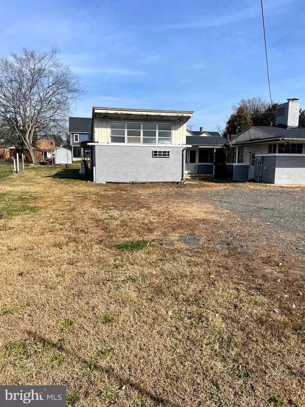 Remington, VA 22734,101 WEST MARSHALL ST