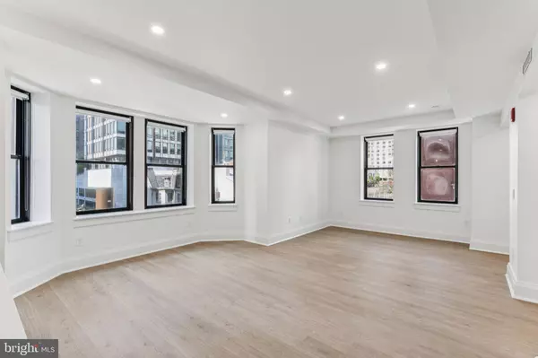 Philadelphia, PA 19103,135 S 19TH ST #308