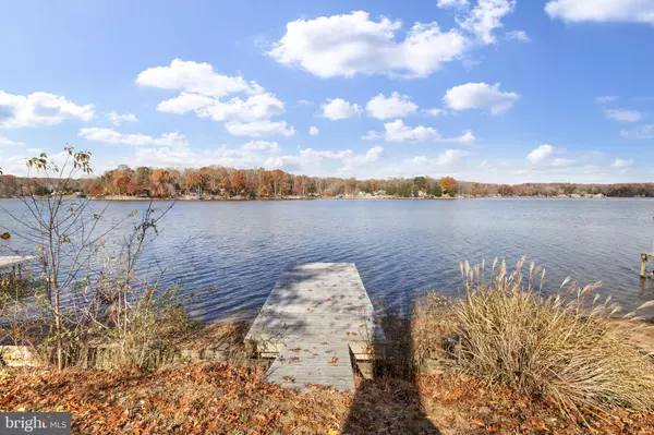 Louisa, VA 23093,1262 S LAKESHORE DR