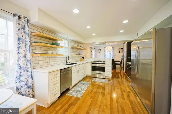 Voorhees, NJ 08043,10 WILLIAM FEATHER DR