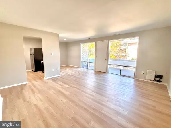 Oxon Hill, MD 20745,546 WILSON BRIDGE DR #6747 C-1