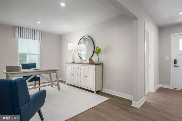 Martinsburg, WV 25403,225 CARACAS BLVD