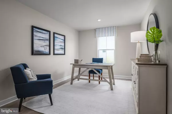 Martinsburg, WV 25403,225 CARACAS BLVD