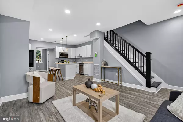 Baltimore, MD 21213,3218 ELMORA AVE