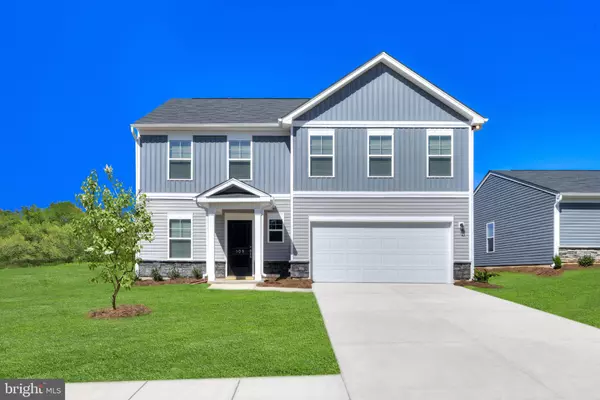 35 VERNON ST, Charles Town, WV 25414