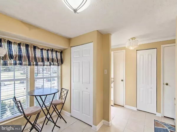 Gaithersburg, MD 20877,18 IVY OAK CT