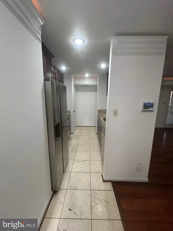 Upper Marlboro, MD 20774,9811 LAKE POINTE CT #104