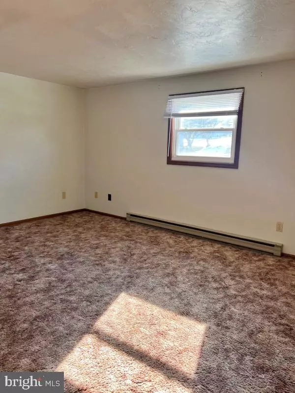 Red Lion, PA 17356,213 CATALPA LN