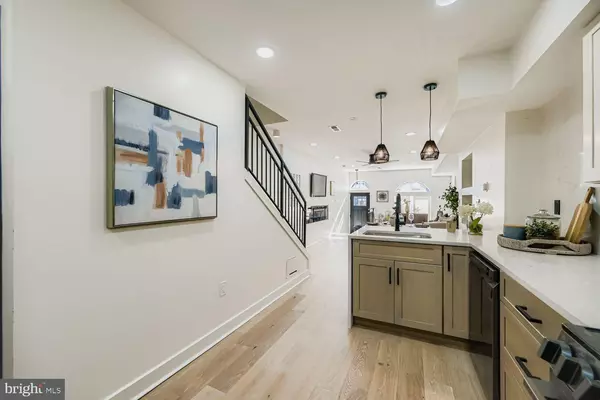 Baltimore, MD 21213,1808 E LAFAYETTE AVE