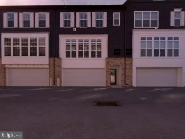 Lancaster, PA 17601,418 MAYER PL