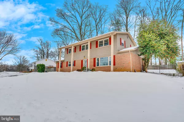 Springfield, VA 22152,6715 GREY FOX DR