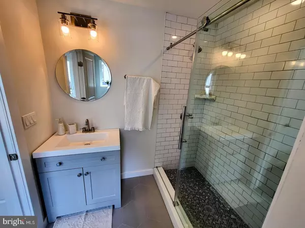 Philadelphia, PA 19130,1617-19 RIDGE AVE #K