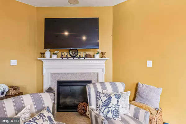 Woodbridge, VA 22191,2488 EASTBOURNE DR #313