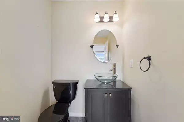 Perkiomenville, PA 18074,1225 PIN OAK DR