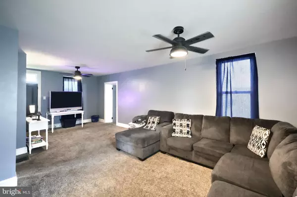 York, PA 17403,14 GATEWAY RD