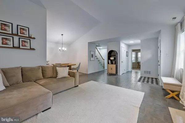 Glassboro, NJ 08028,102 STONEHAM DR