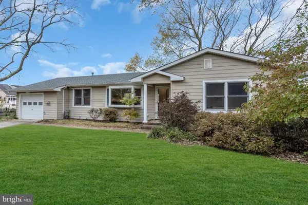 Forked River, NJ 08731,607 RANGER DR