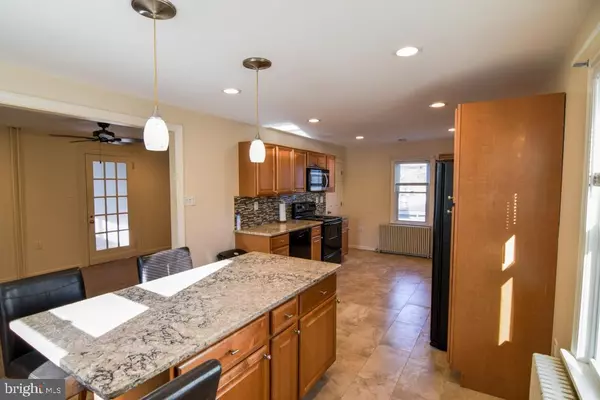 Warminster, PA 18974,1071 W BRISTOL RD