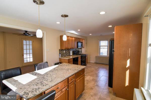 Warminster, PA 18974,1071 W BRISTOL RD