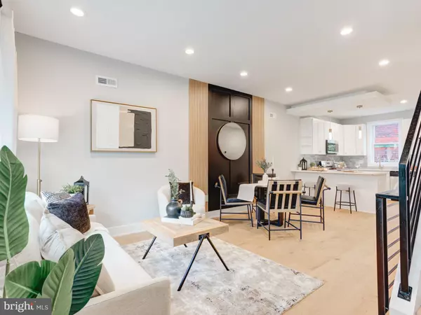 Philadelphia, PA 19122,1937 N LEITHGOW ST