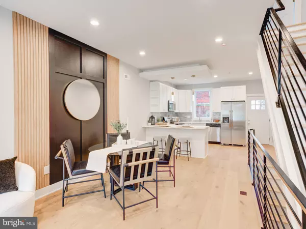 Philadelphia, PA 19122,1937 N LEITHGOW ST