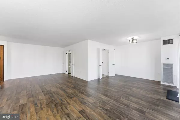 Alexandria, VA 22304,250 S REYNOLDS ST #508