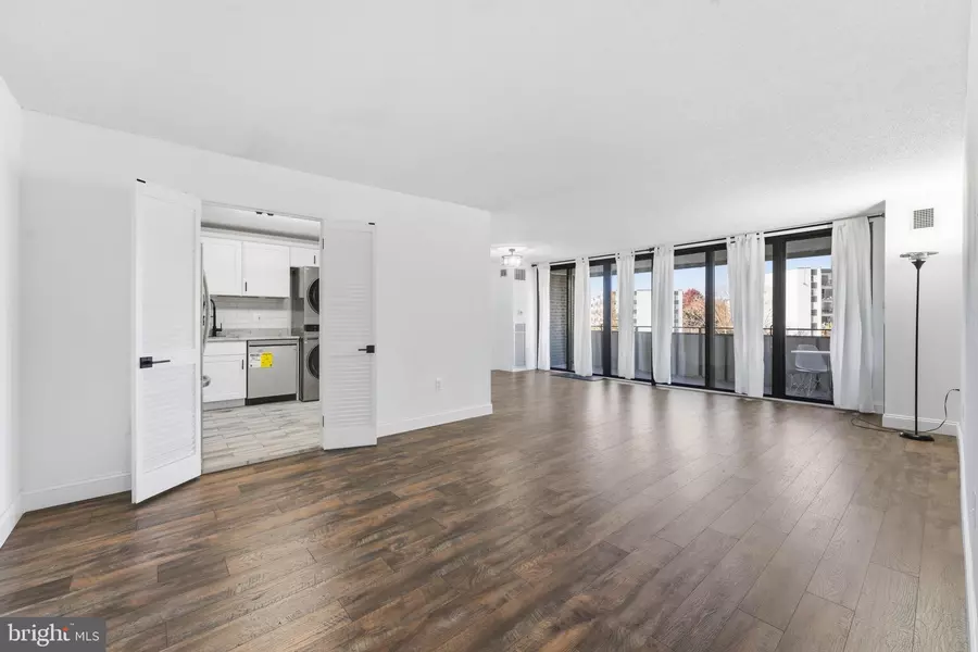 250 S REYNOLDS ST #508, Alexandria, VA 22304