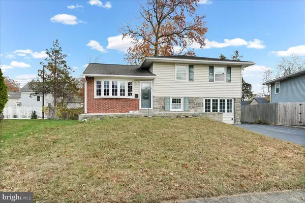 Secane, PA 19018,1114 WYNNBROOK RD