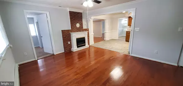 Front Royal, VA 22630,816 N COMMERCE AVE #B